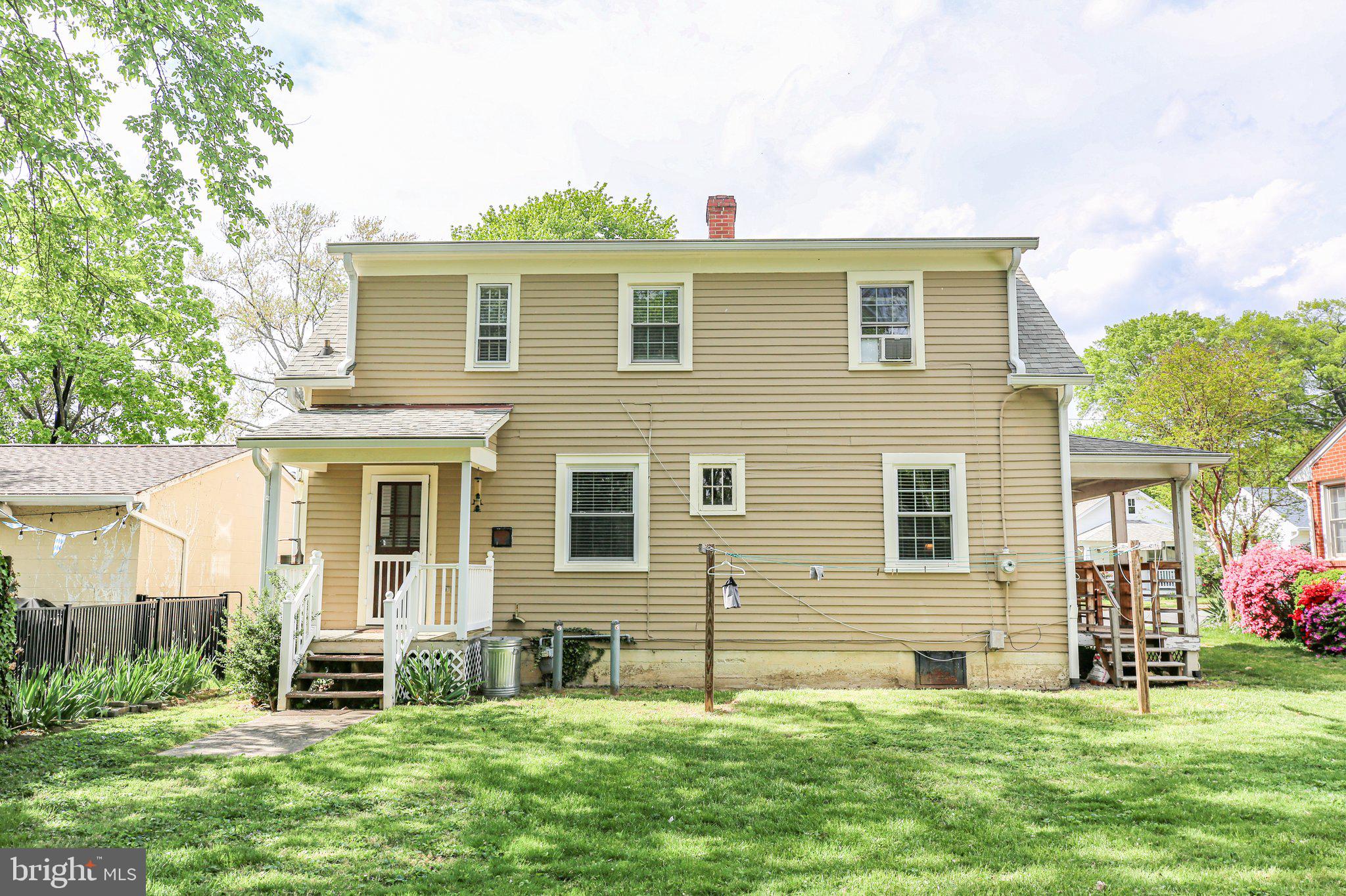 COLLEGE HEIGHTS - Residential