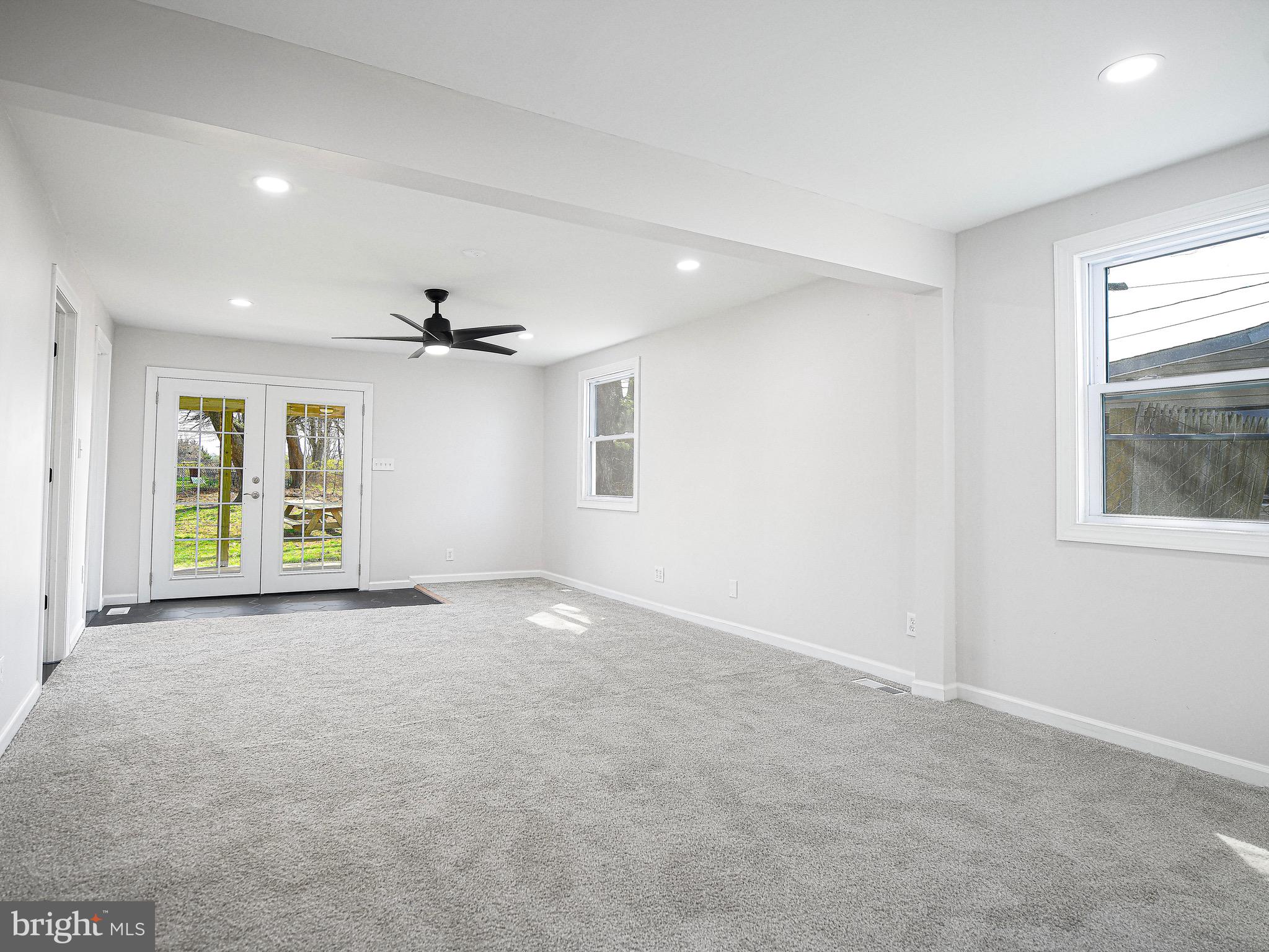 MEADOWVIEW - Residential