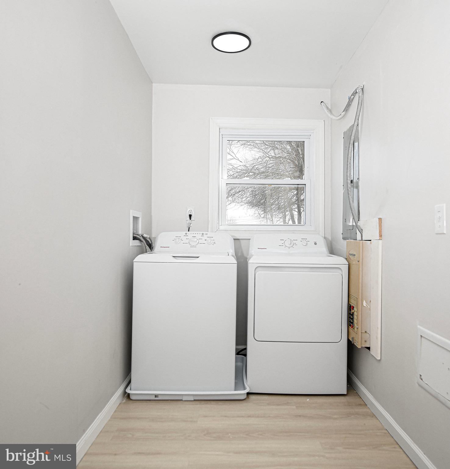 MEADOWVIEW - Residential