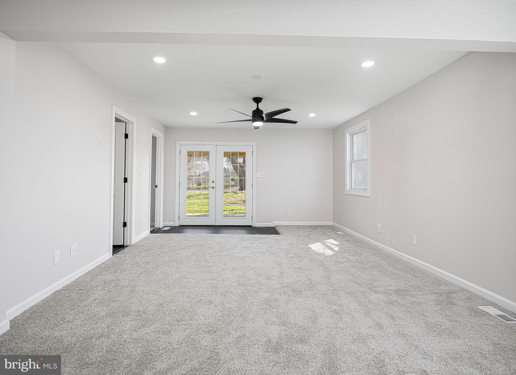 MEADOWVIEW - Residential