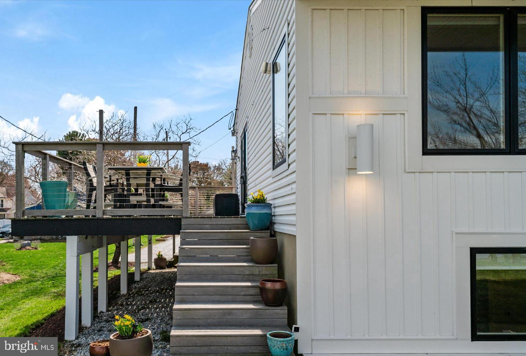 CHESTER RIVER BEACH - Residential