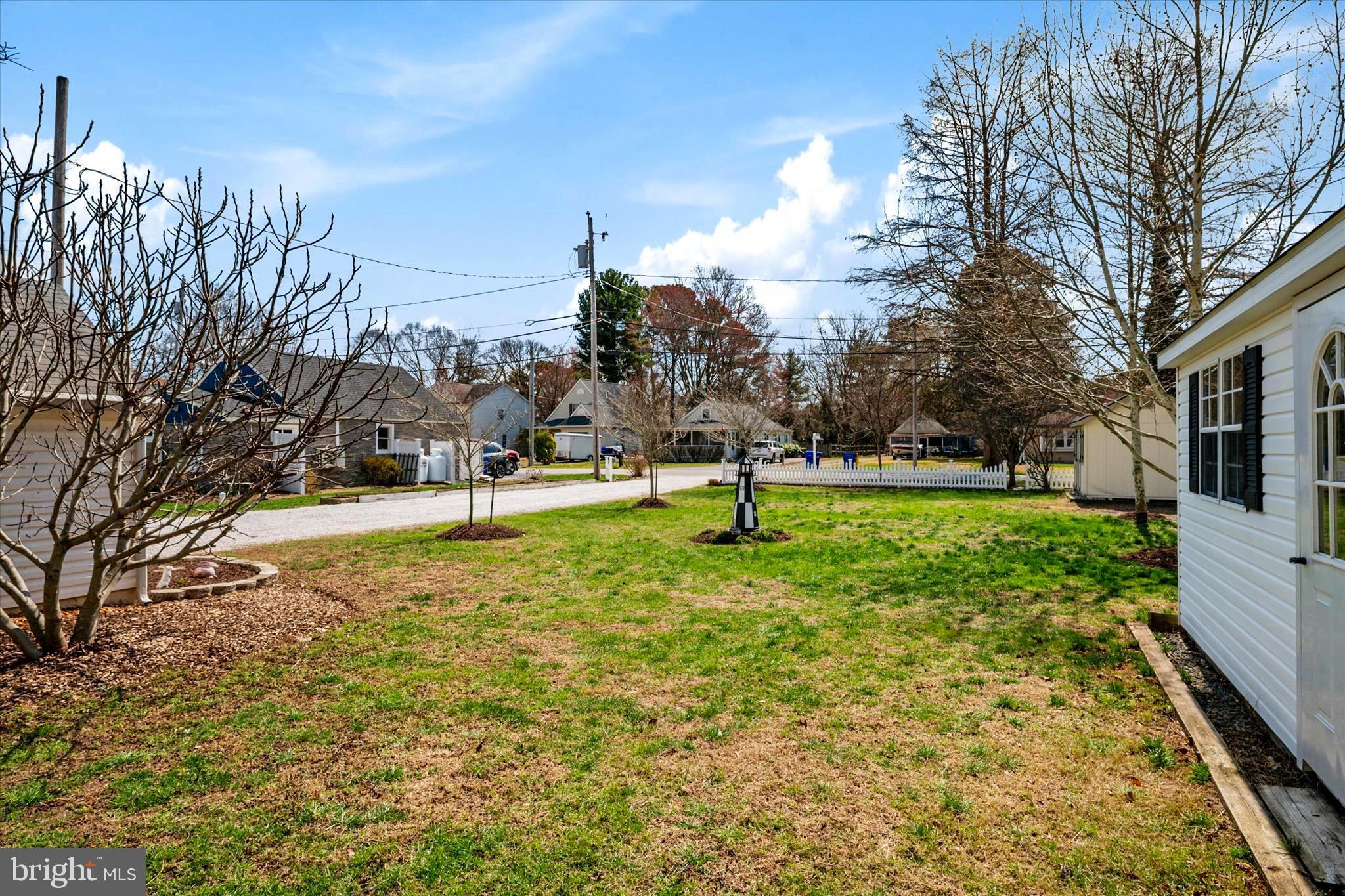 CHESTER RIVER BEACH - Residential