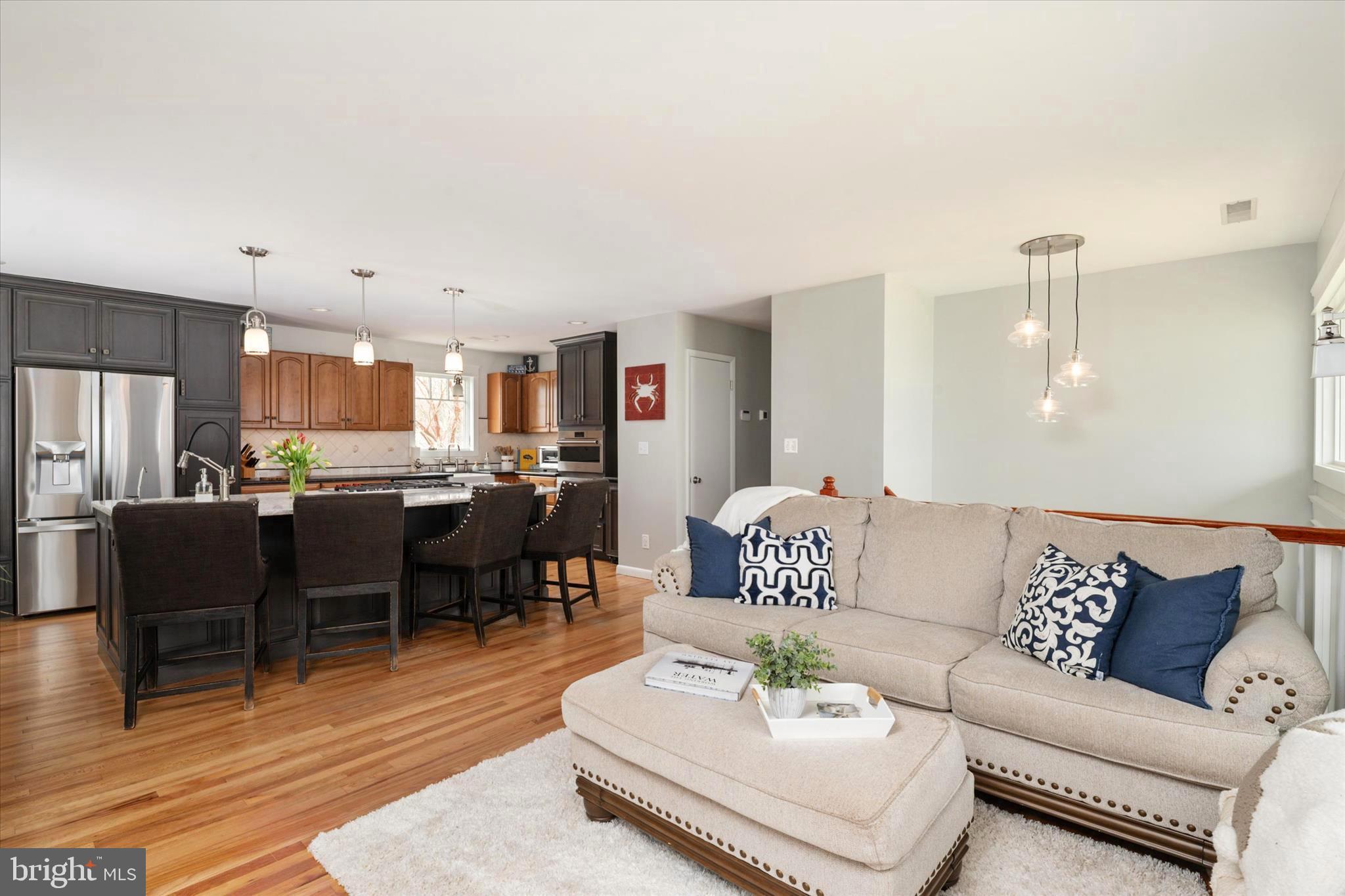 CHESTER RIVER BEACH - Residential