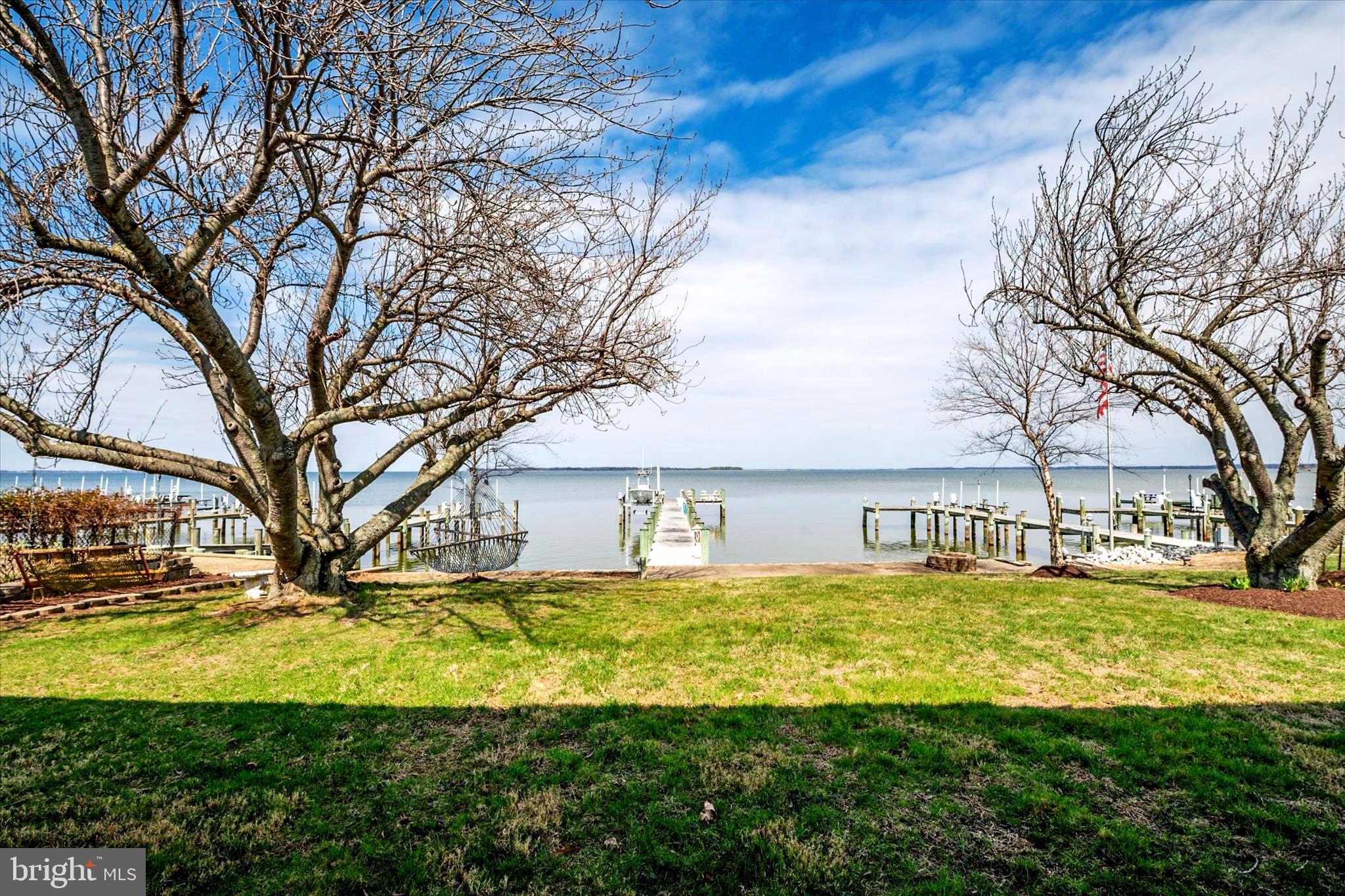 CHESTER RIVER BEACH - Residential