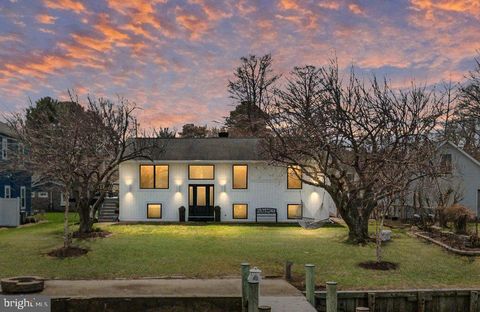 Homes For Sale - 816 Chester River Drive<br/> GRASONVILLE, MD 21638