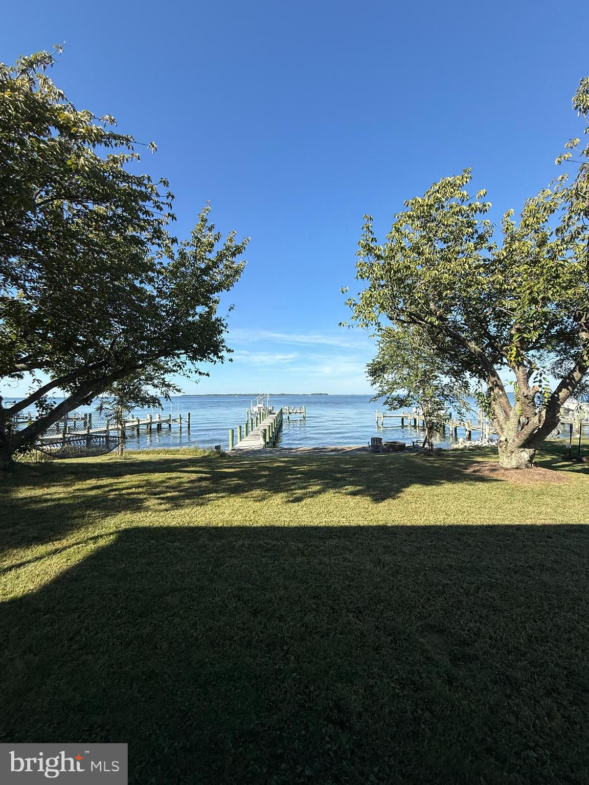 CHESTER RIVER BEACH - Residential