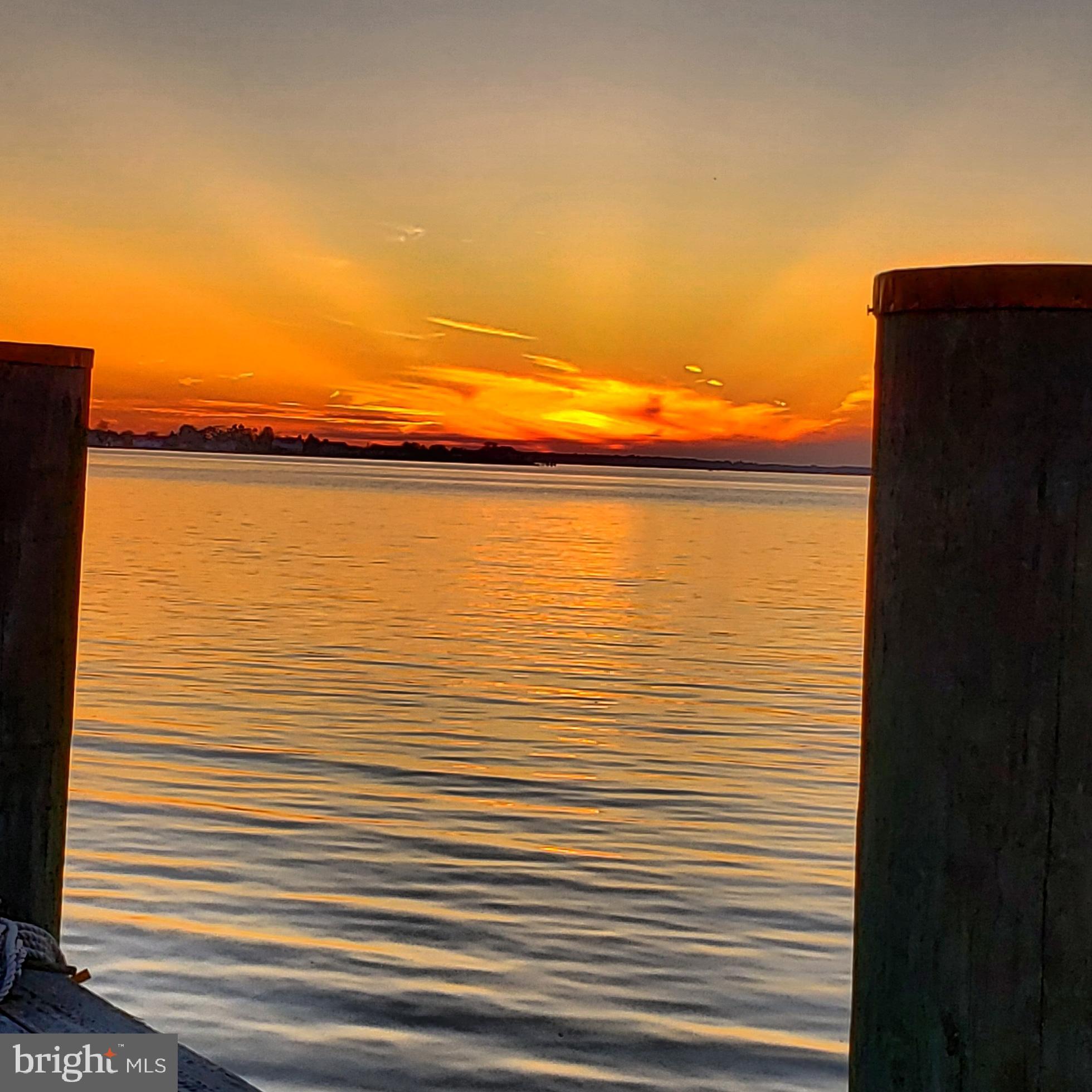 816 CHESTER RIVER DRIVE