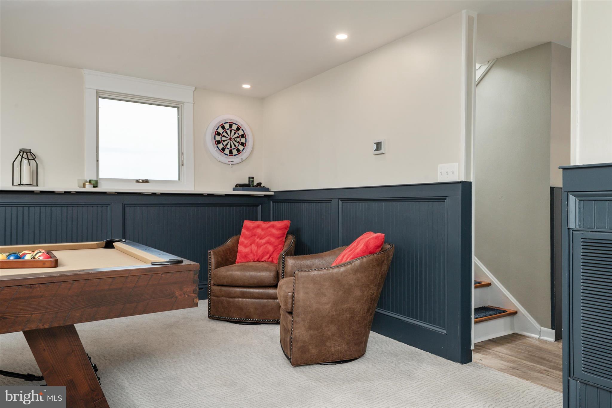 CHESTER RIVER BEACH - Residential