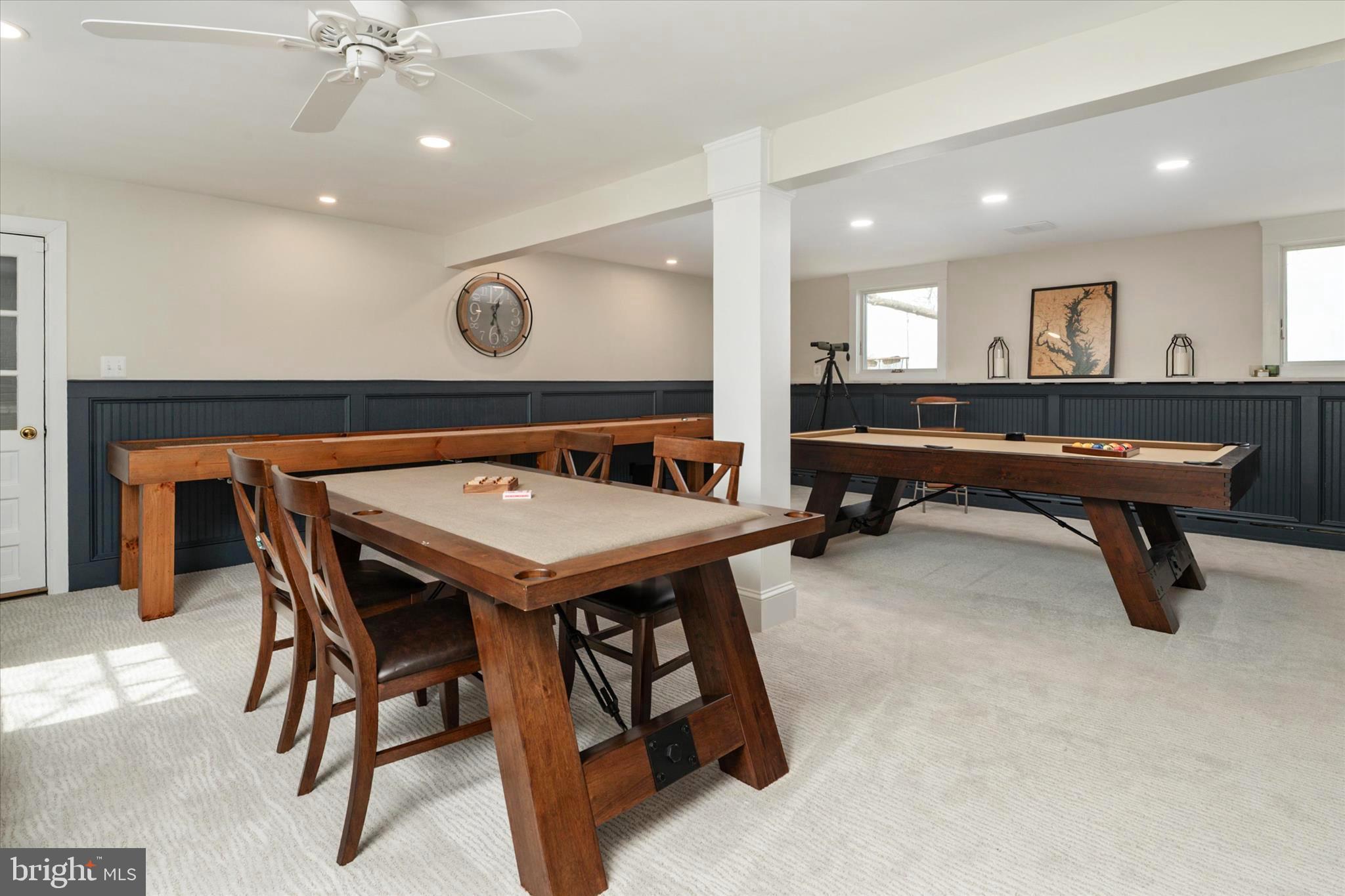 CHESTER RIVER BEACH - Residential