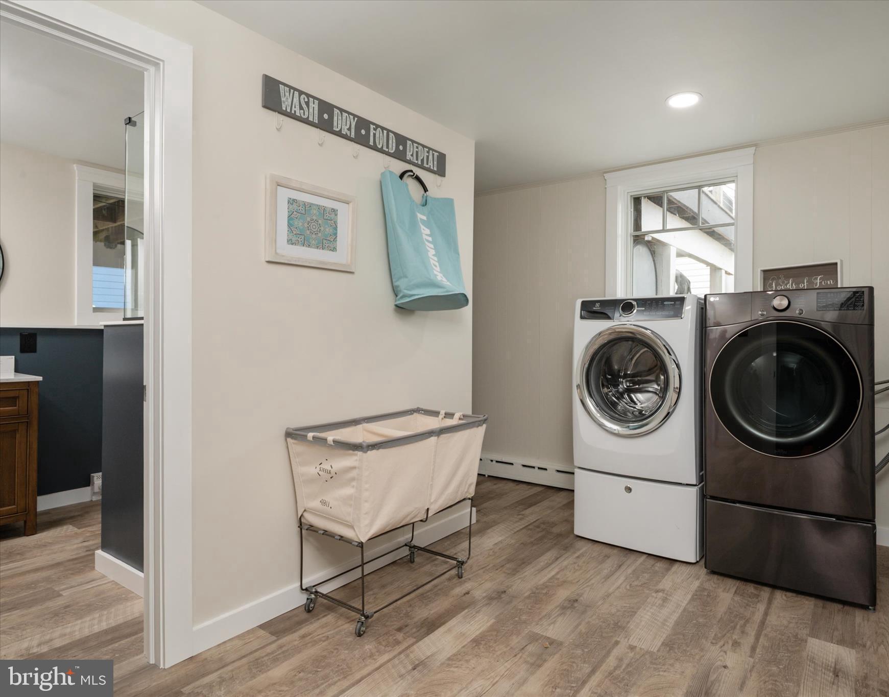 CHESTER RIVER BEACH - Residential