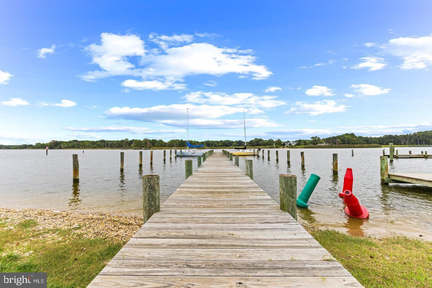 CHESTER RIVER BEACH - Residential