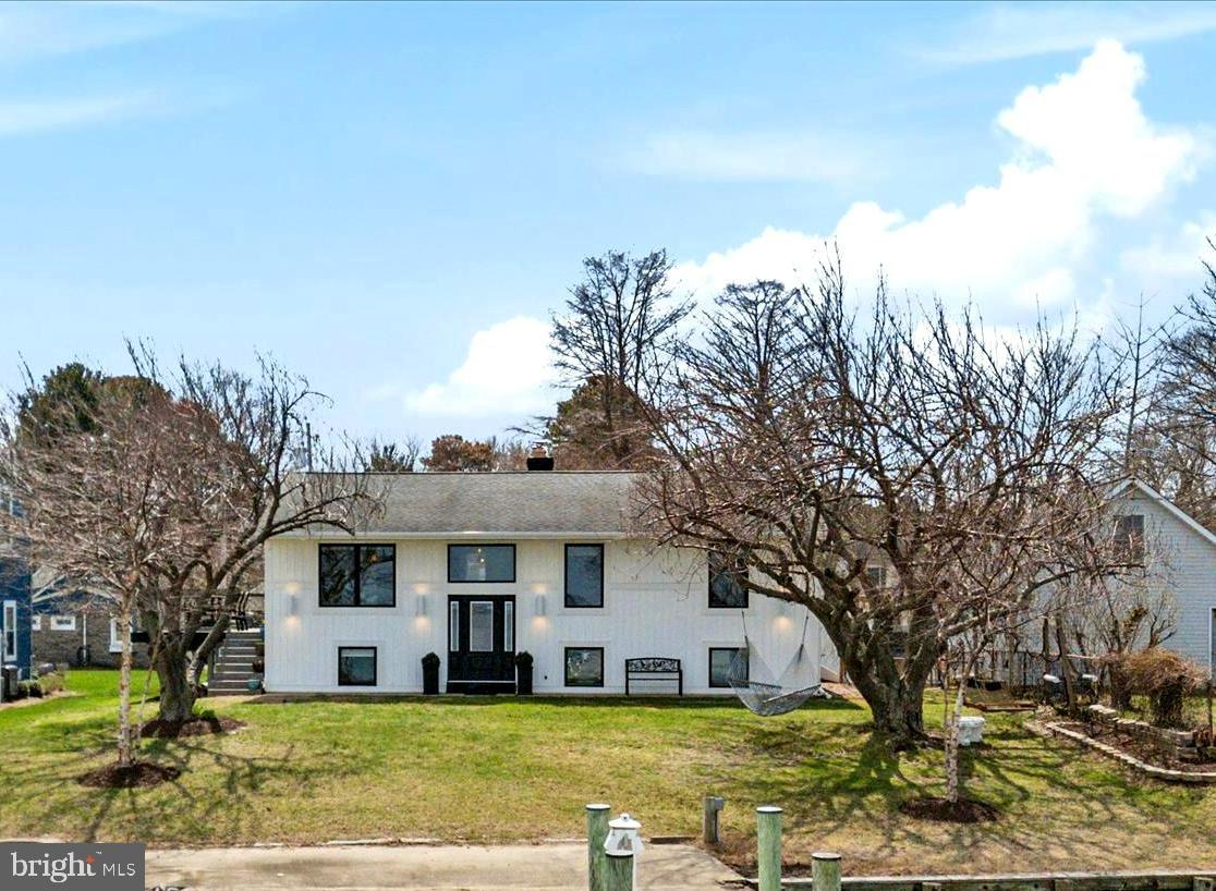 CHESTER RIVER BEACH - Residential