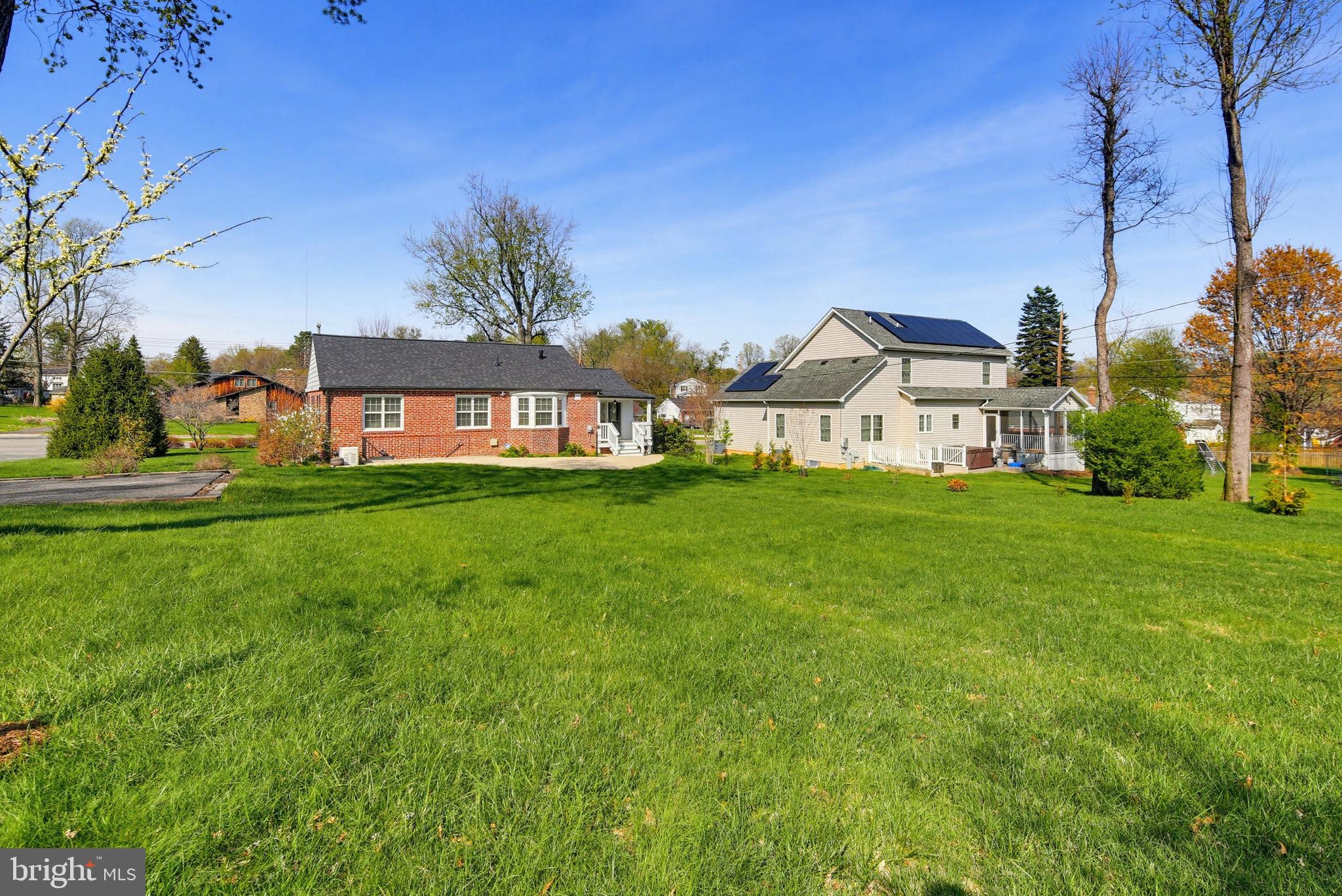 GRAHAM PLACE - Residential