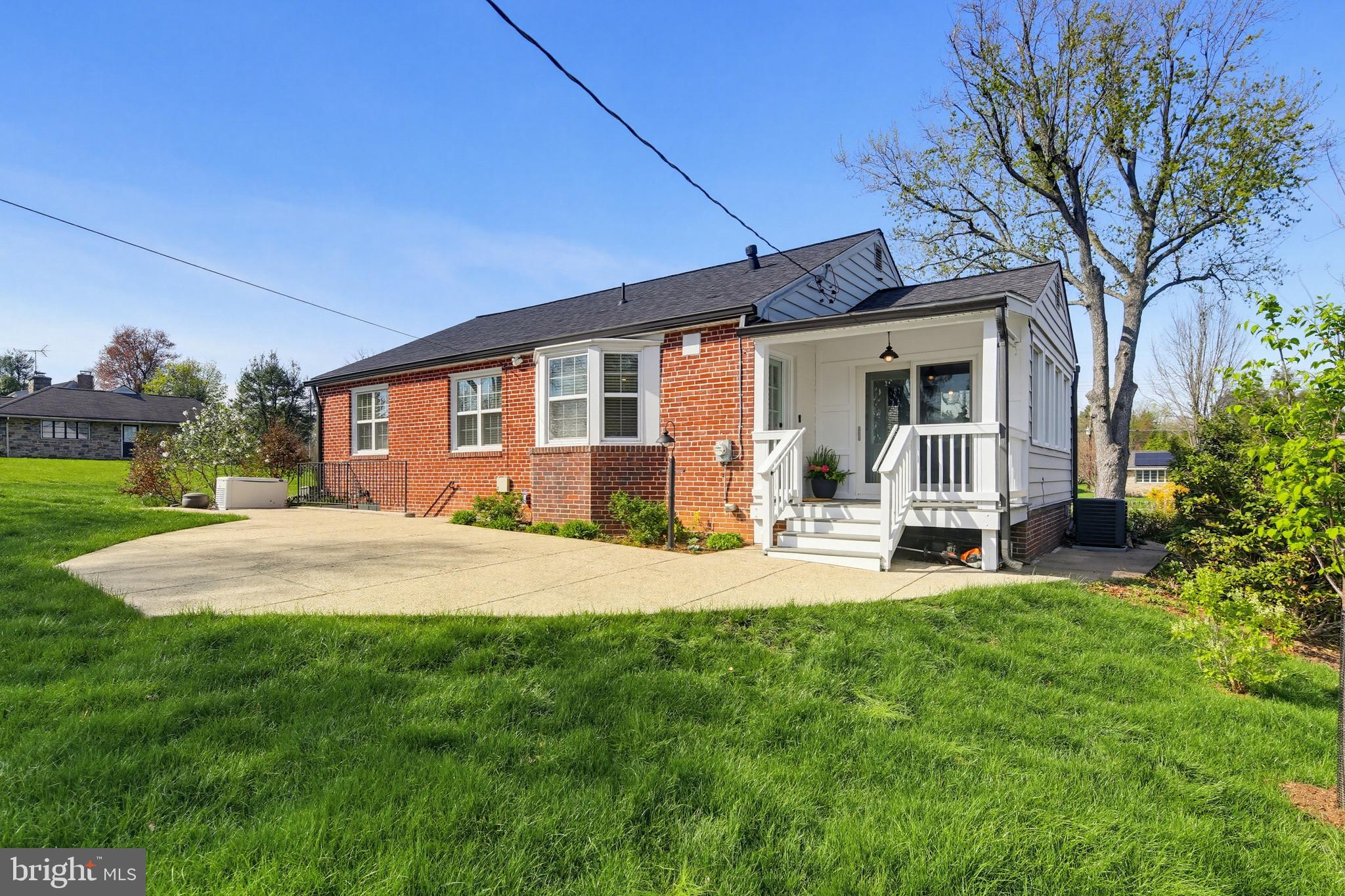 GRAHAM PLACE - Residential