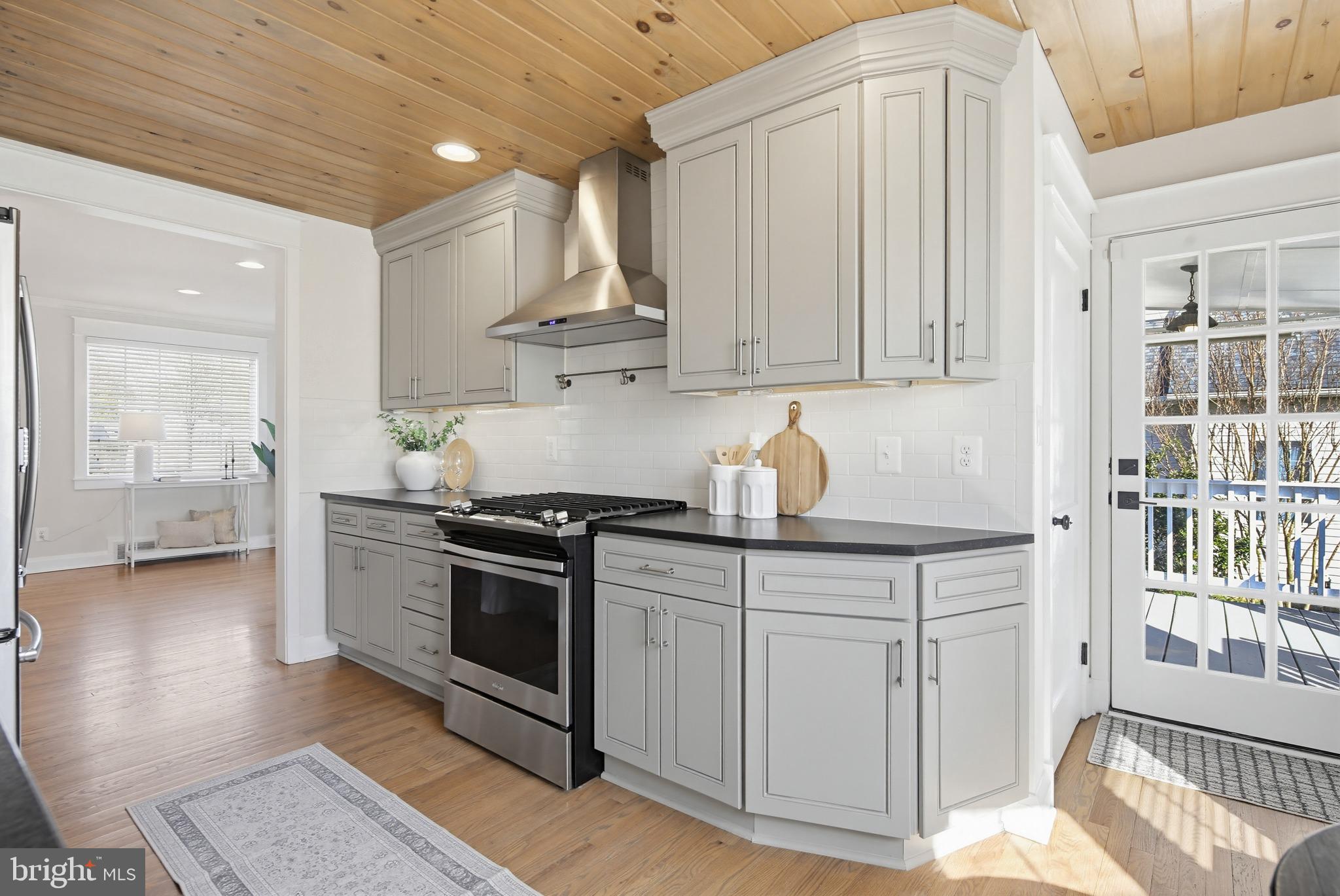 GRAHAM PLACE - Residential