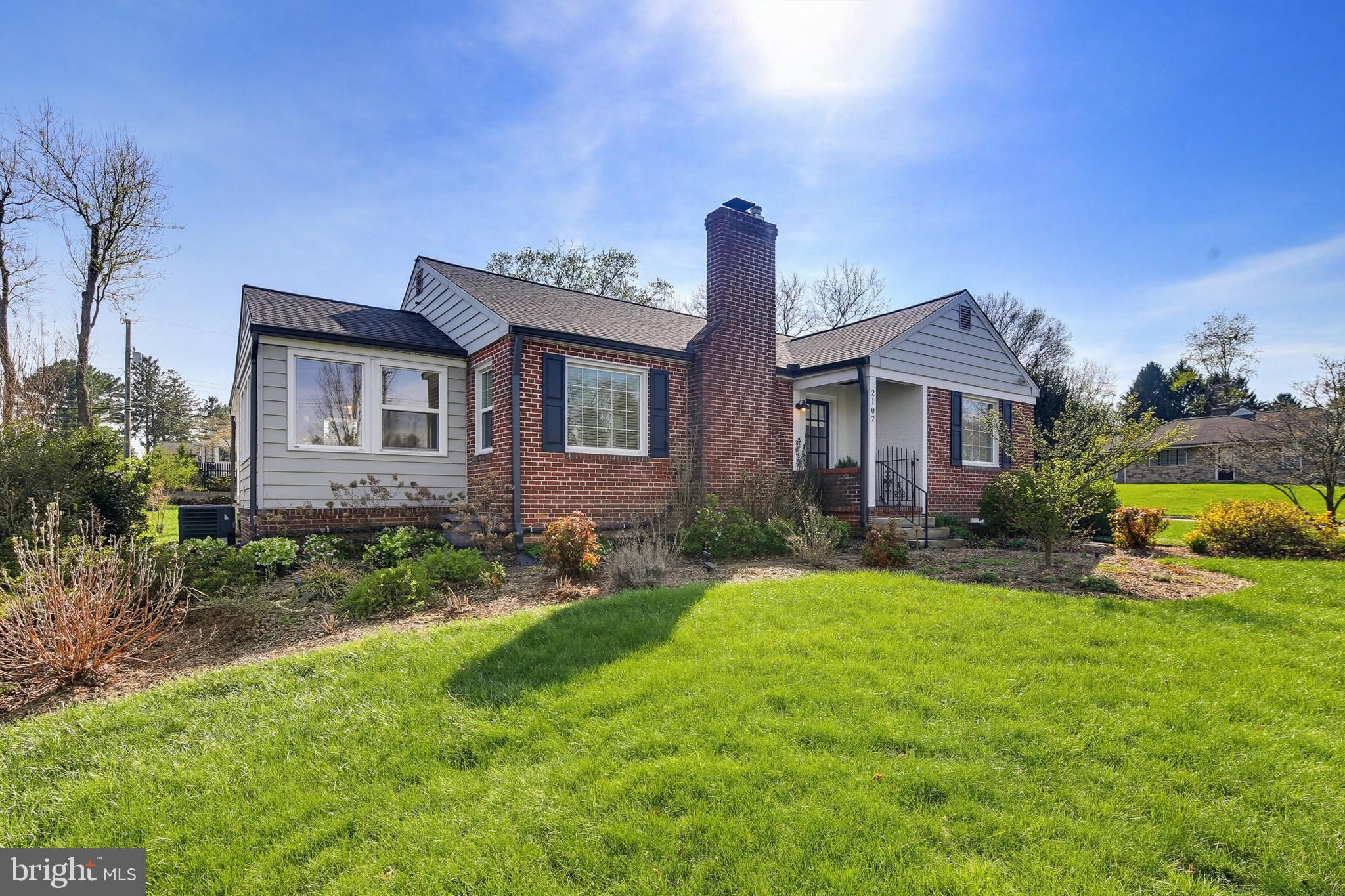 GRAHAM PLACE - Residential