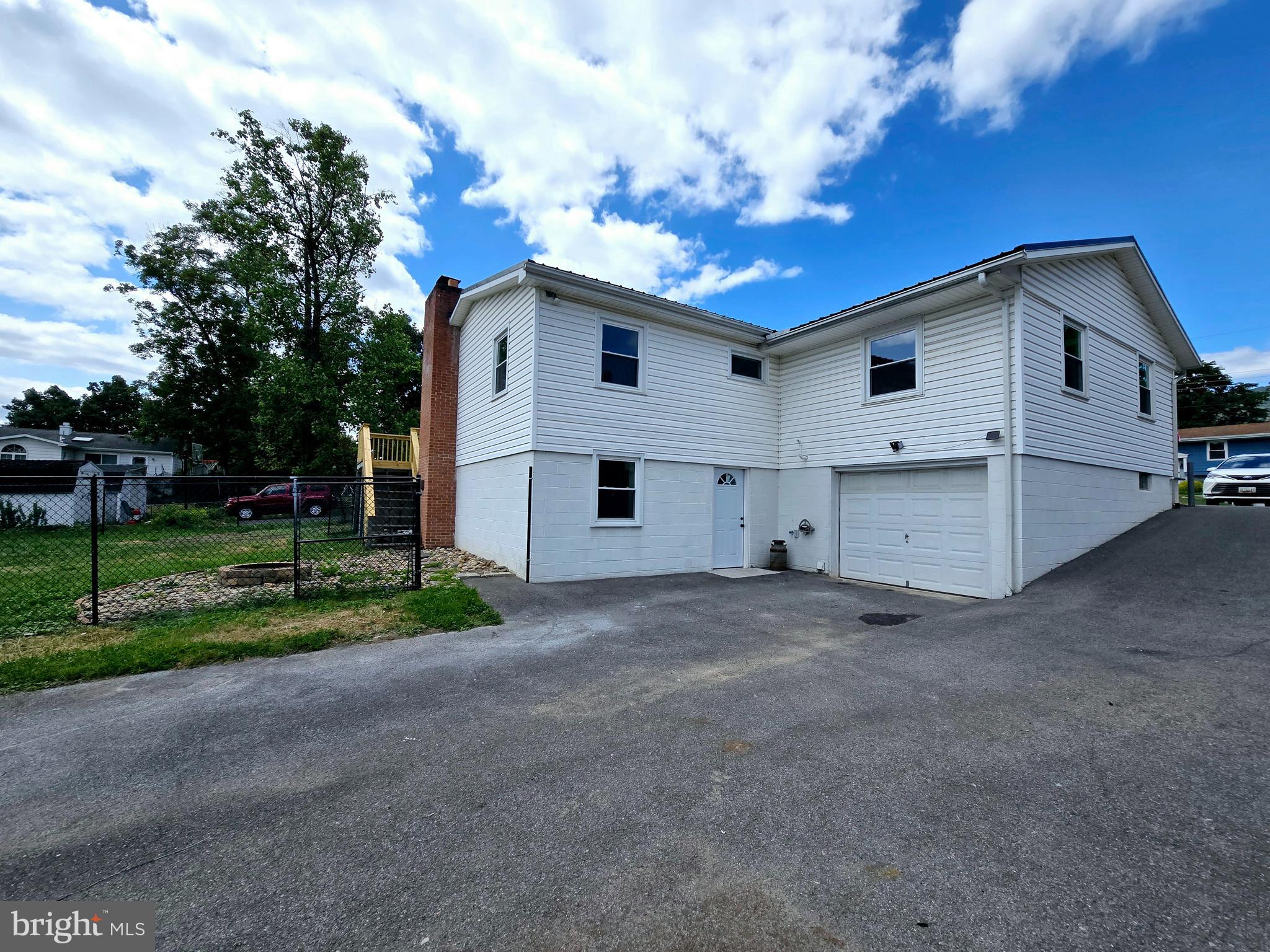 BEL AIR - Residential