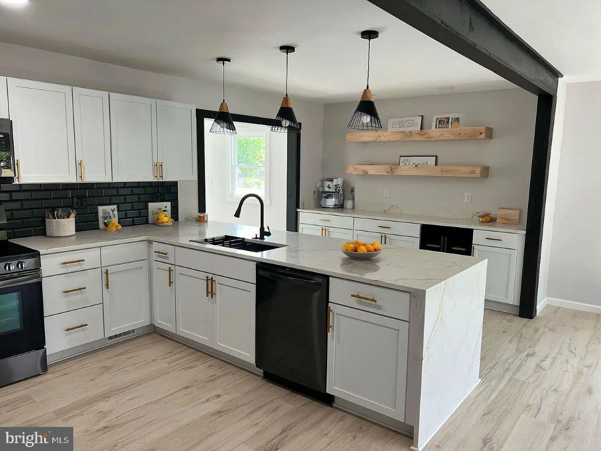 BEL AIR - Residential