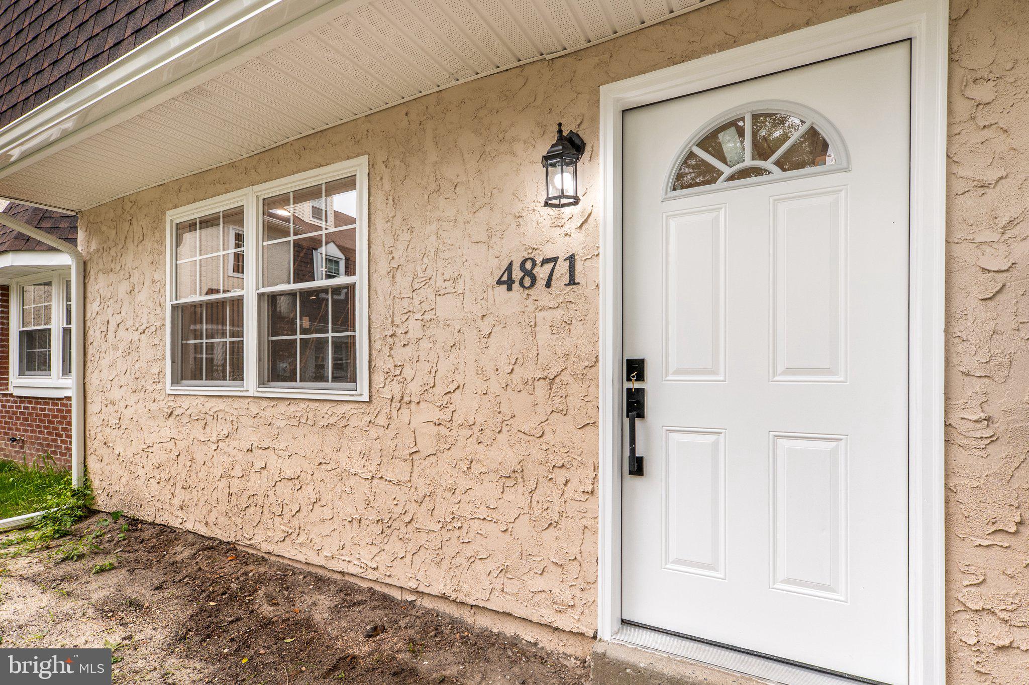 4871 BALA COURT