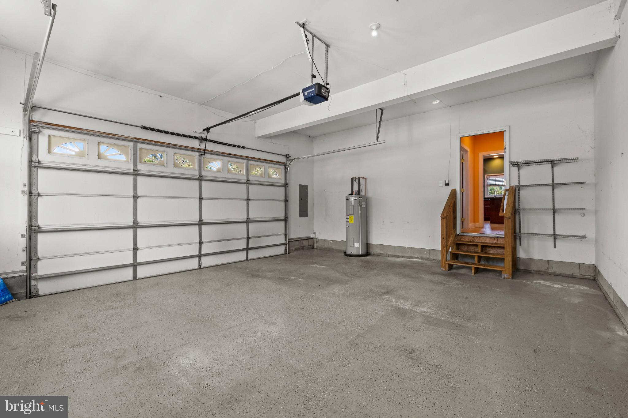 PINTAIL POINTE - Residential