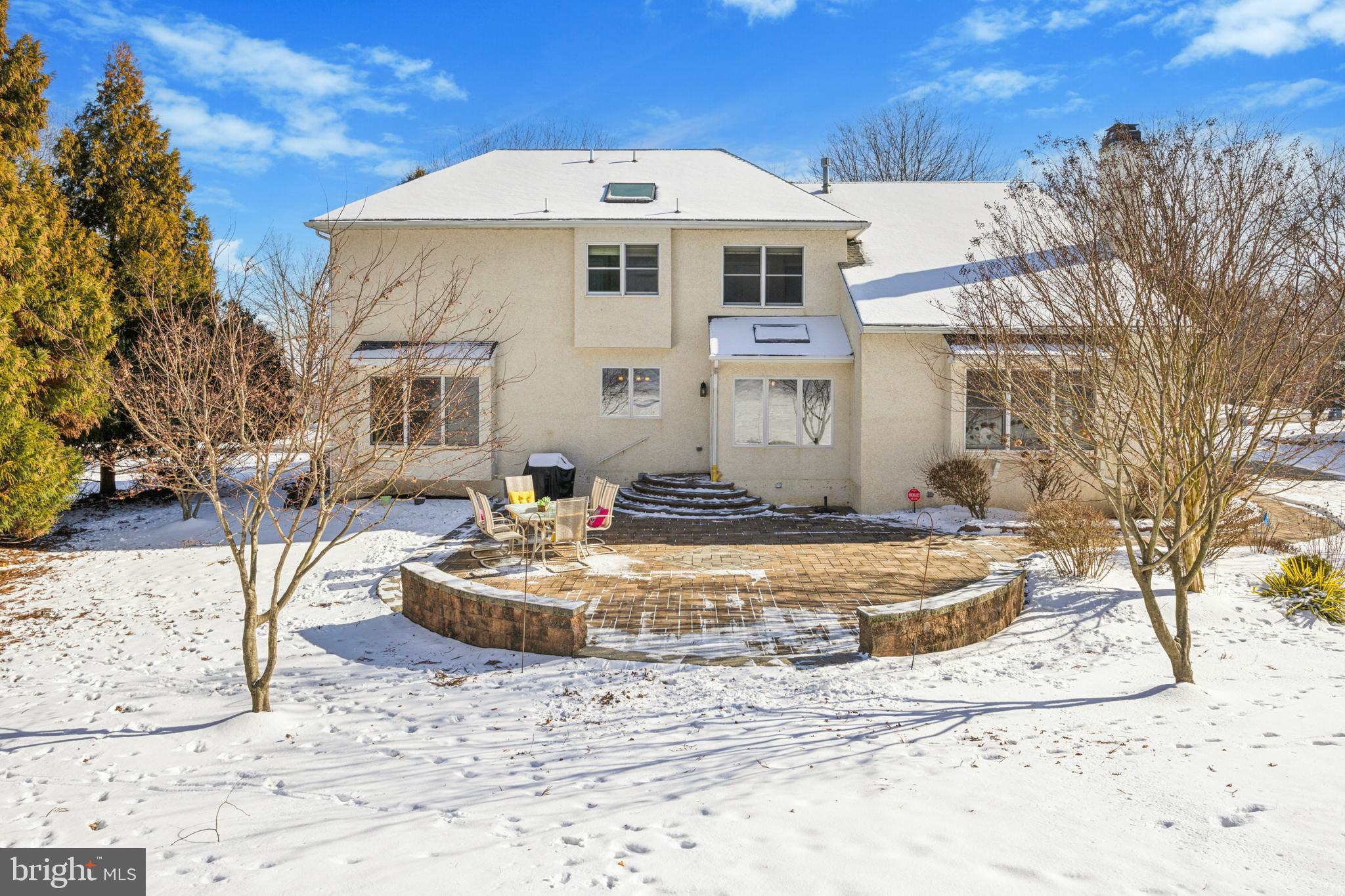 ROSE TREE ESTS - Residential