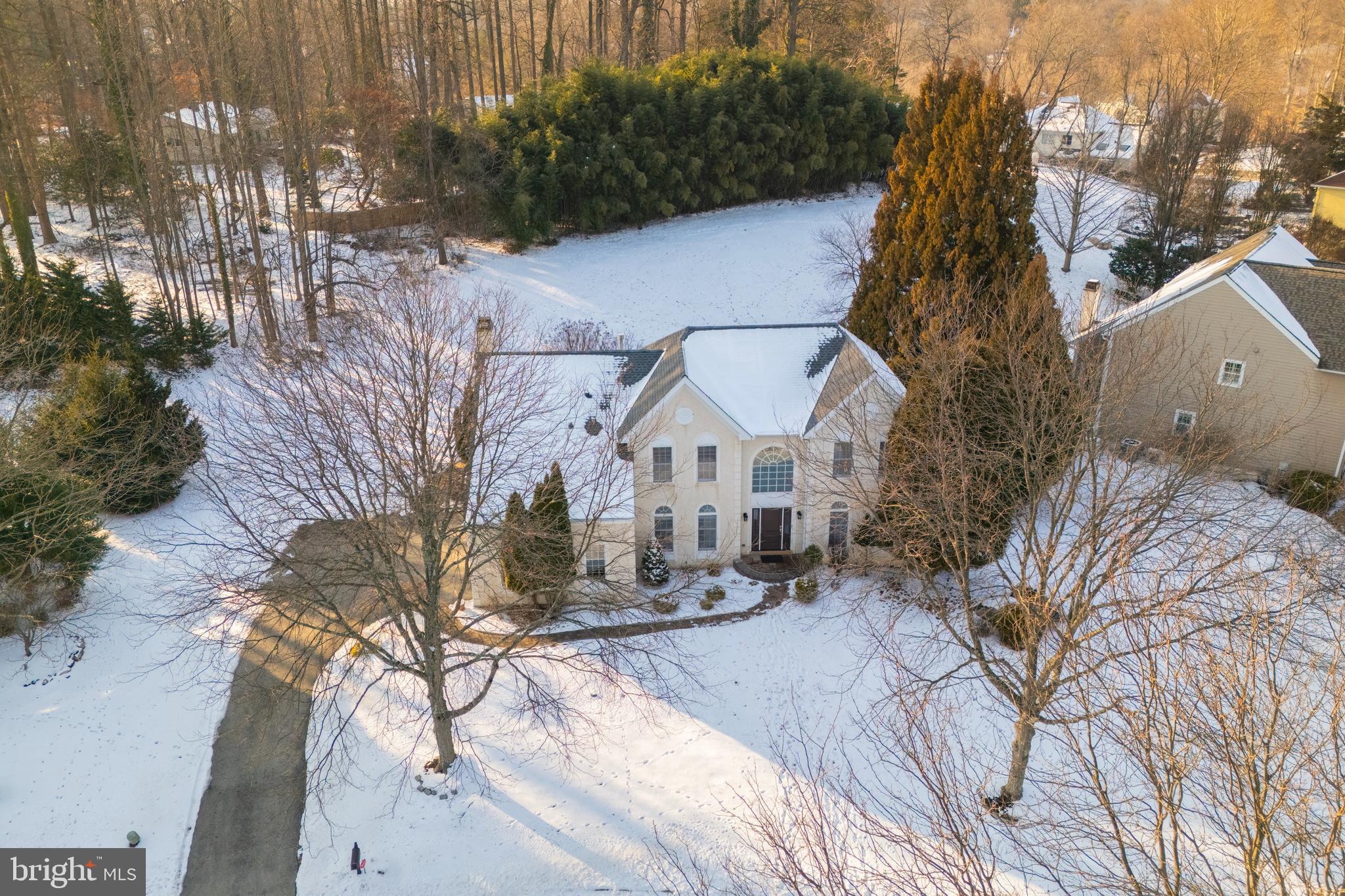 ROSE TREE ESTS - Residential