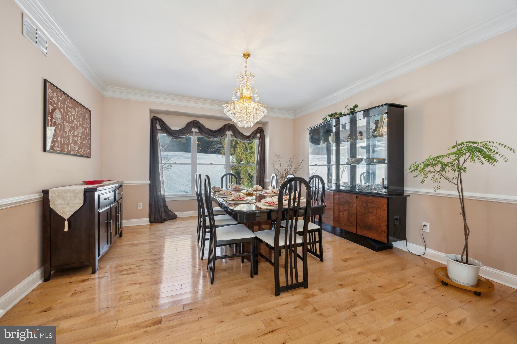 ROSE TREE ESTS - Residential