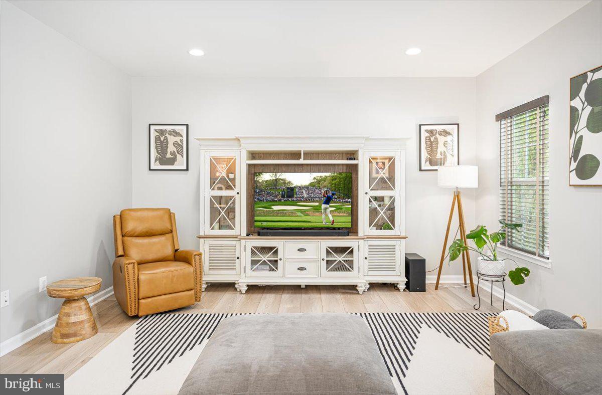 HOLLY RIDGE - Residential