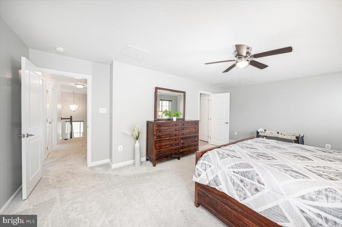 HOLLY RIDGE - Residential