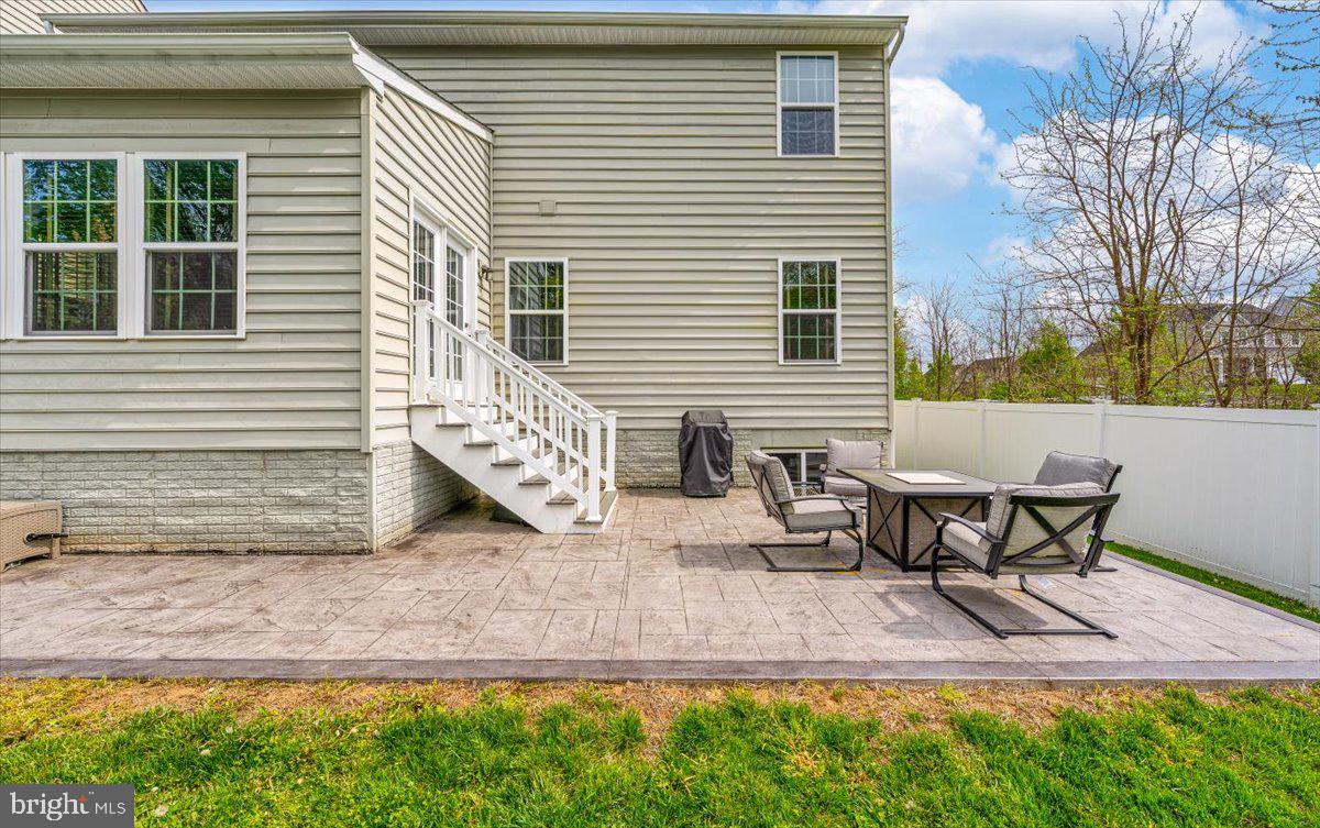 HOLLY RIDGE - Residential