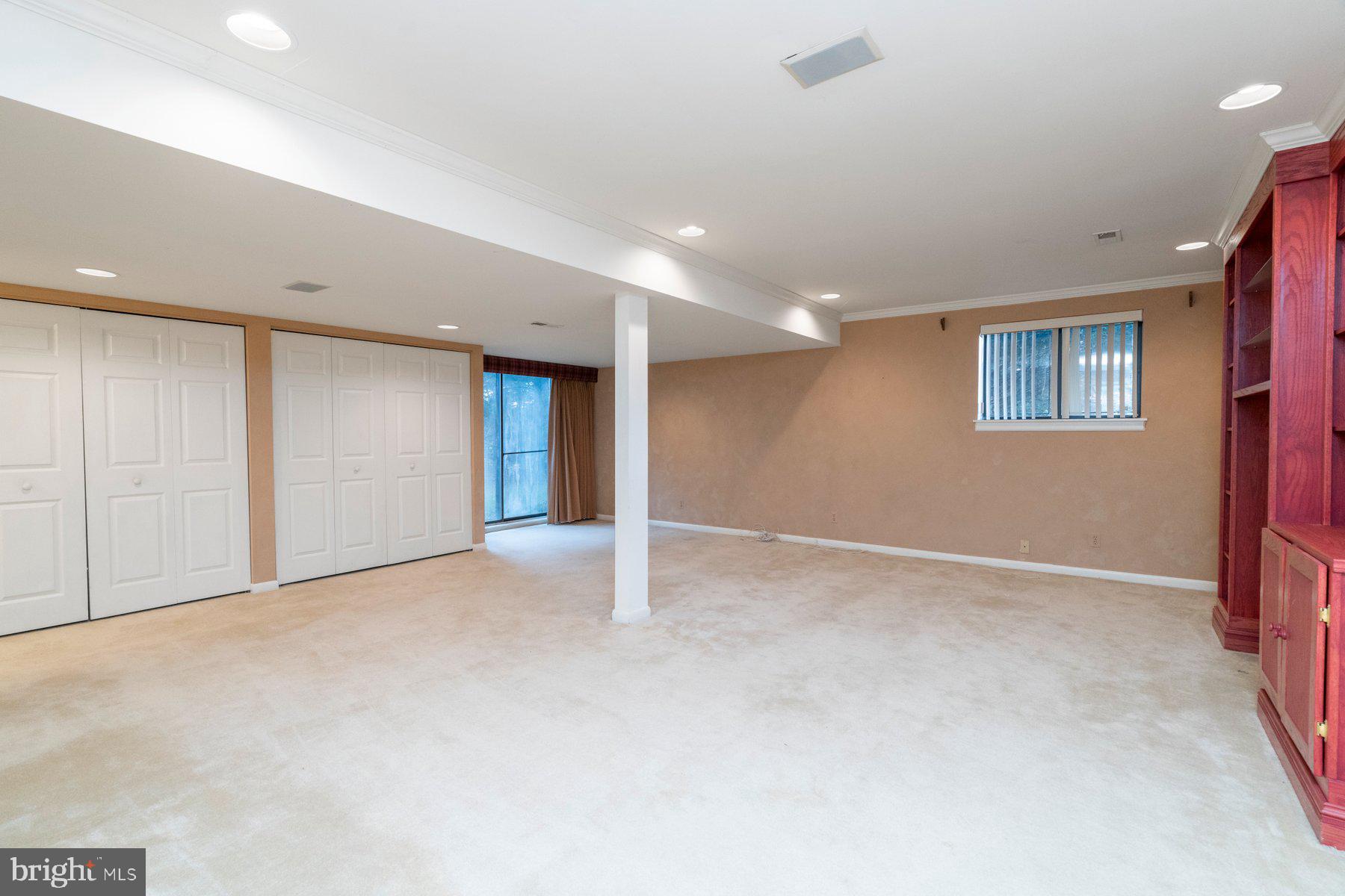 VELVET HILLS SOUTH - Residential