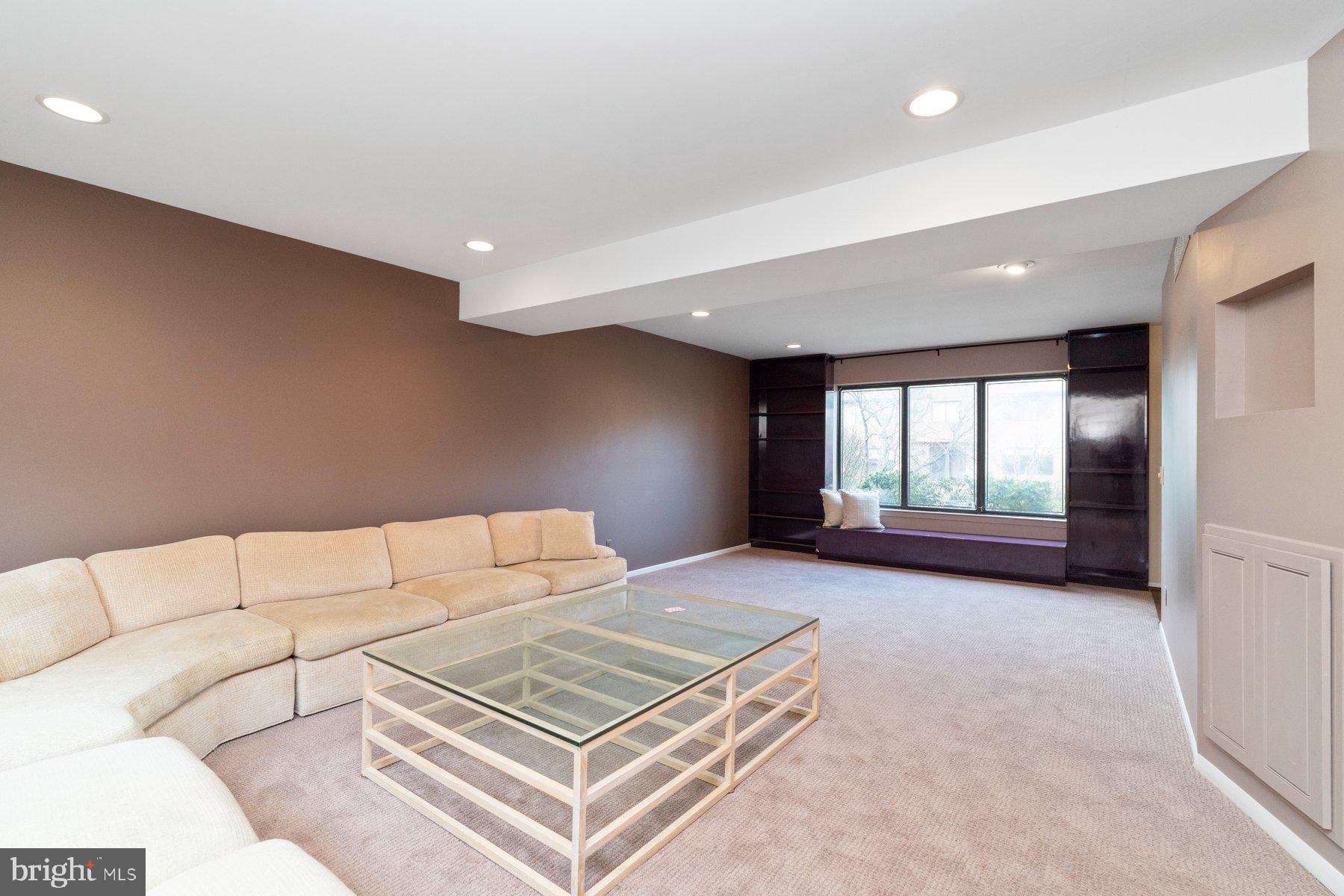 VELVET HILLS SOUTH - Residential