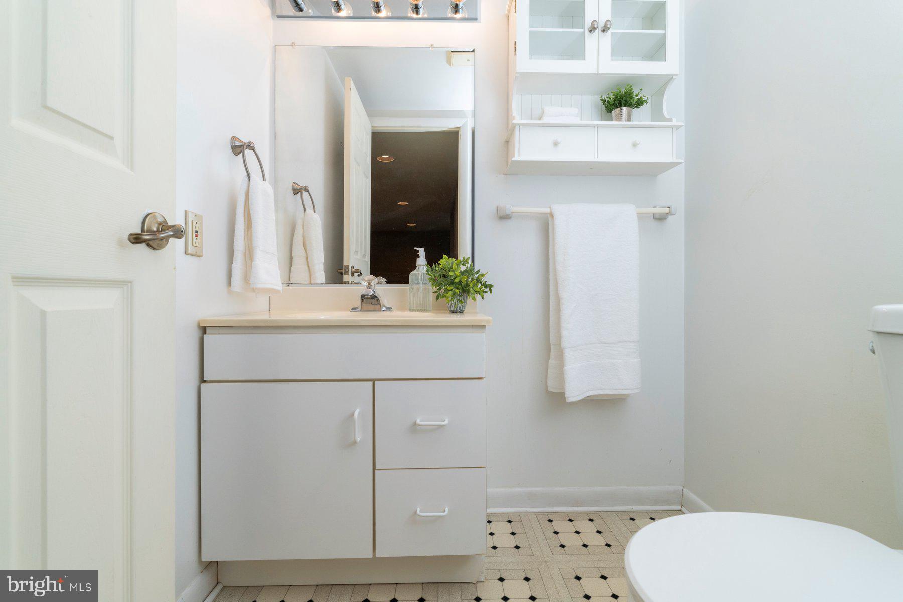 VELVET HILLS SOUTH - Residential