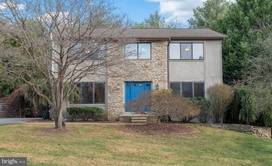 *Offer deadline: Monday Jan 20th at 7pm EST* Step into 3 Oak Hill—a home where every detail sparkles, tucked away in Velvet Hills. The gourmet kitchen is a standout, with Brazilian chestnut floors, custom cabinetry, a tile backsplash, granite counters, a dual-fuel 5-burner stove, and under-cabinet lighting. A custom door opens to a spacious deck overlooking a backyard of pines and gardens—a true retreat. The living room features a cozy window seat with storage and plush carpeting, while the formal dining room and powder room add charm to the main level. Upstairs, the primary suite has two closets and a stunner of an en-suite bathroom with granite counters, spa shower, and porcelain floors. Three additional bedrooms and a beautifully finished hall bath complete the upper level. The bright, walk-out lower level offers plenty of space, a second powder room, laundry hook-ups, and built-in storage. Ideally located near the beltway and shopping, this home blends style, comfort, and convenience. Come see for yourself!