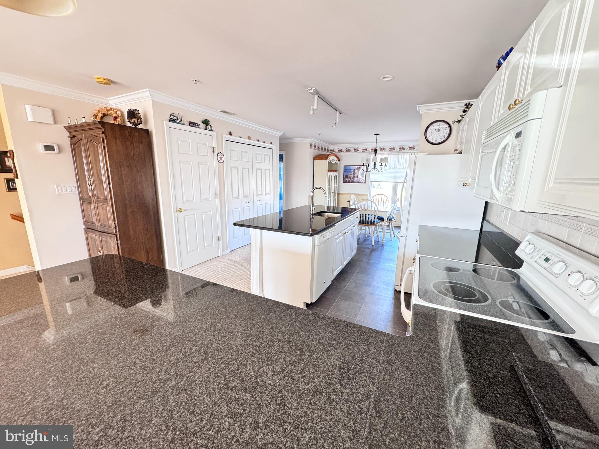 NORTH EAST ISLES - Residential