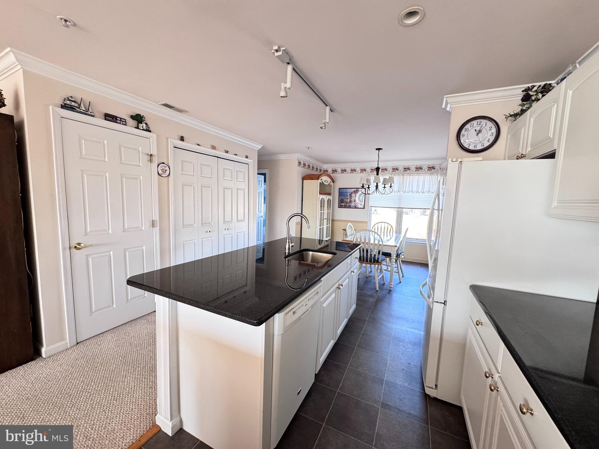 NORTH EAST ISLES - Residential