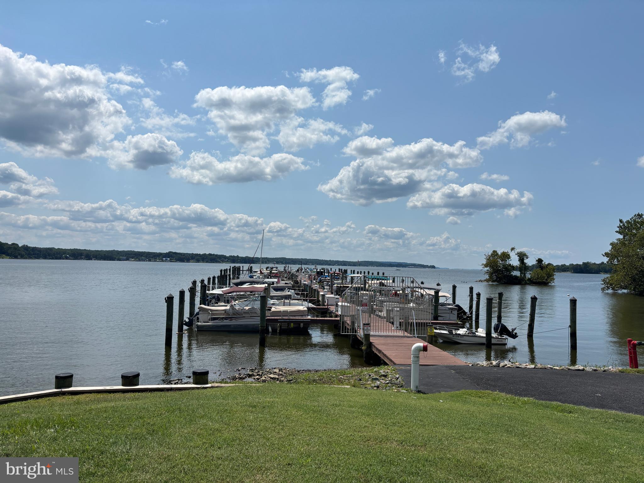 NORTH EAST ISLES - Residential
