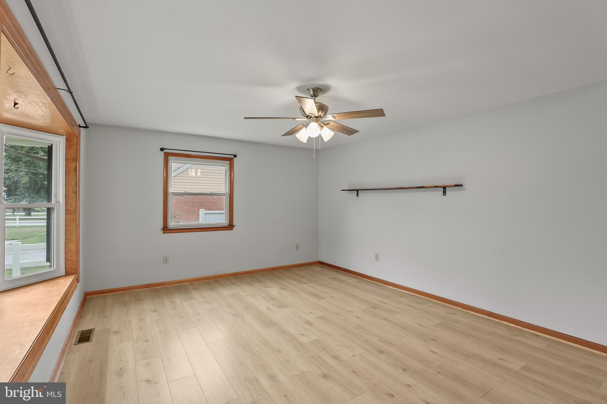 2152 WHITE HALL ROAD