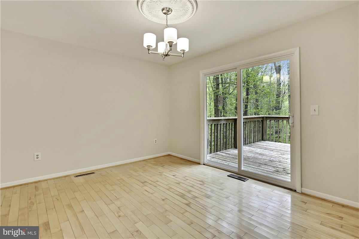 CHESTNUT RIDGE - Residential