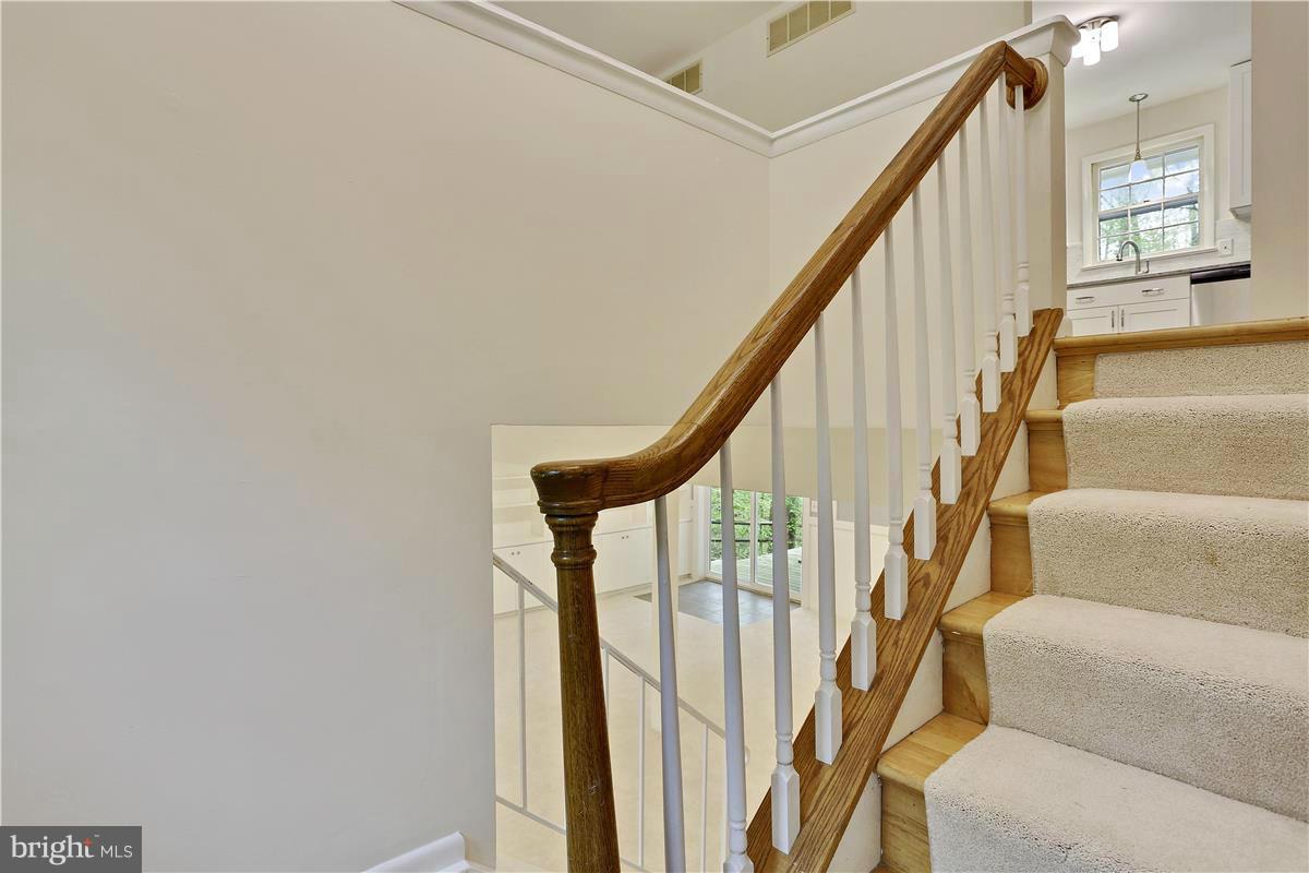 CHESTNUT RIDGE - Residential