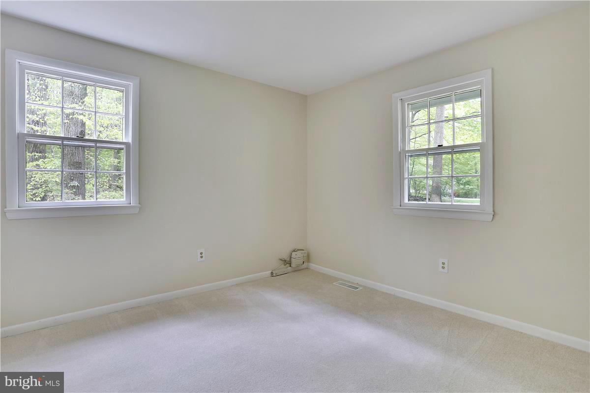 CHESTNUT RIDGE - Residential