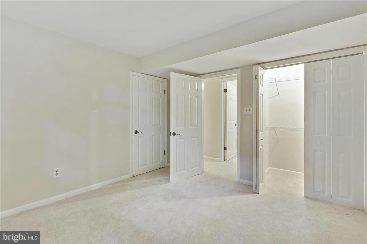 CHESTNUT RIDGE - Residential