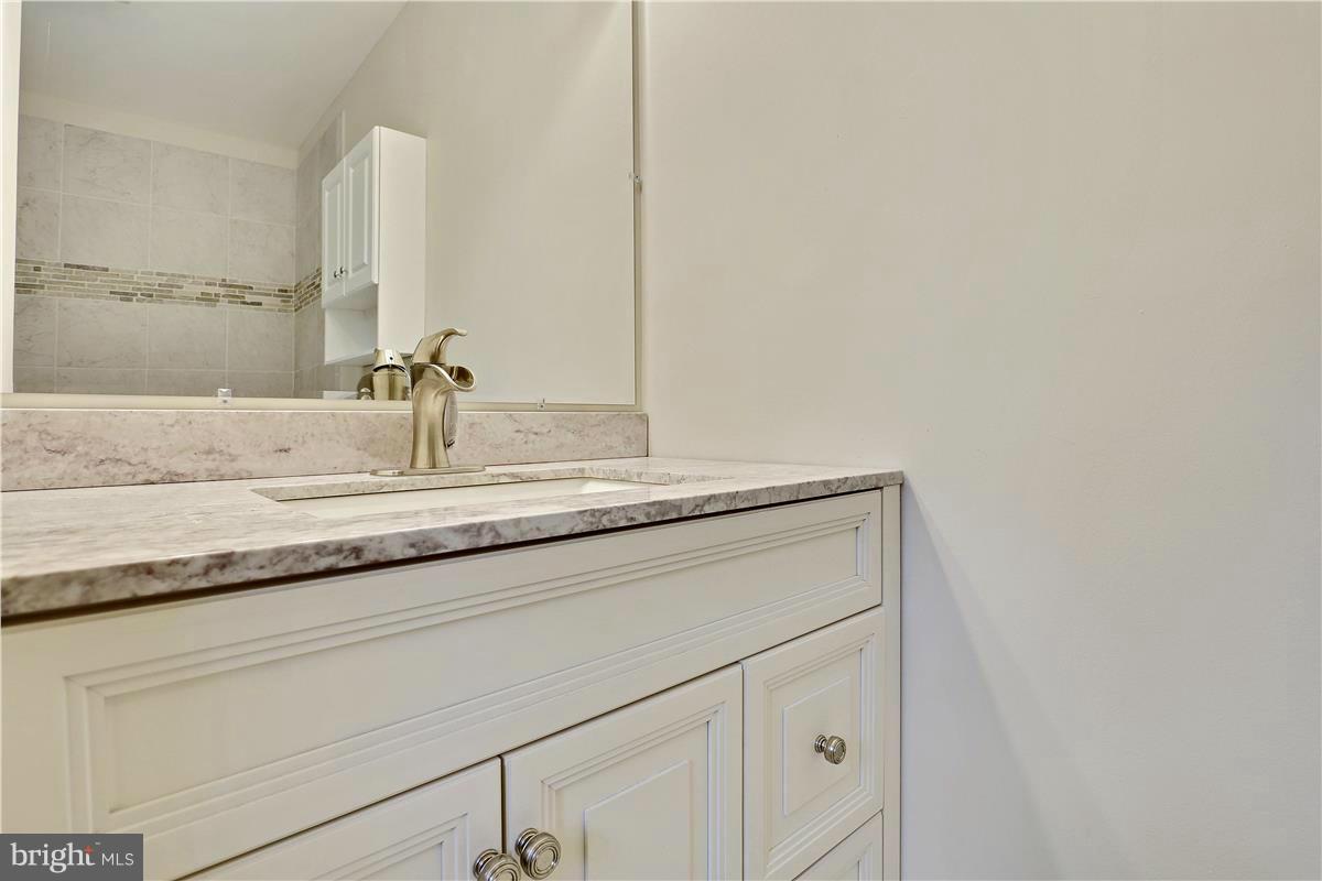 CHESTNUT RIDGE - Residential