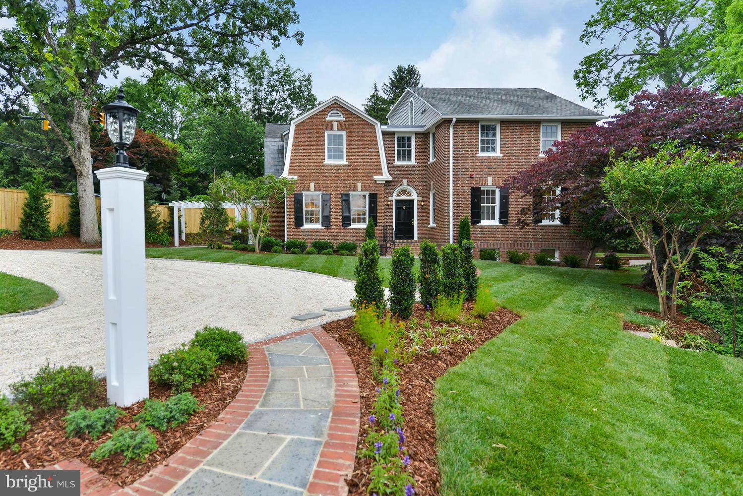 ROSEMONT - Residential