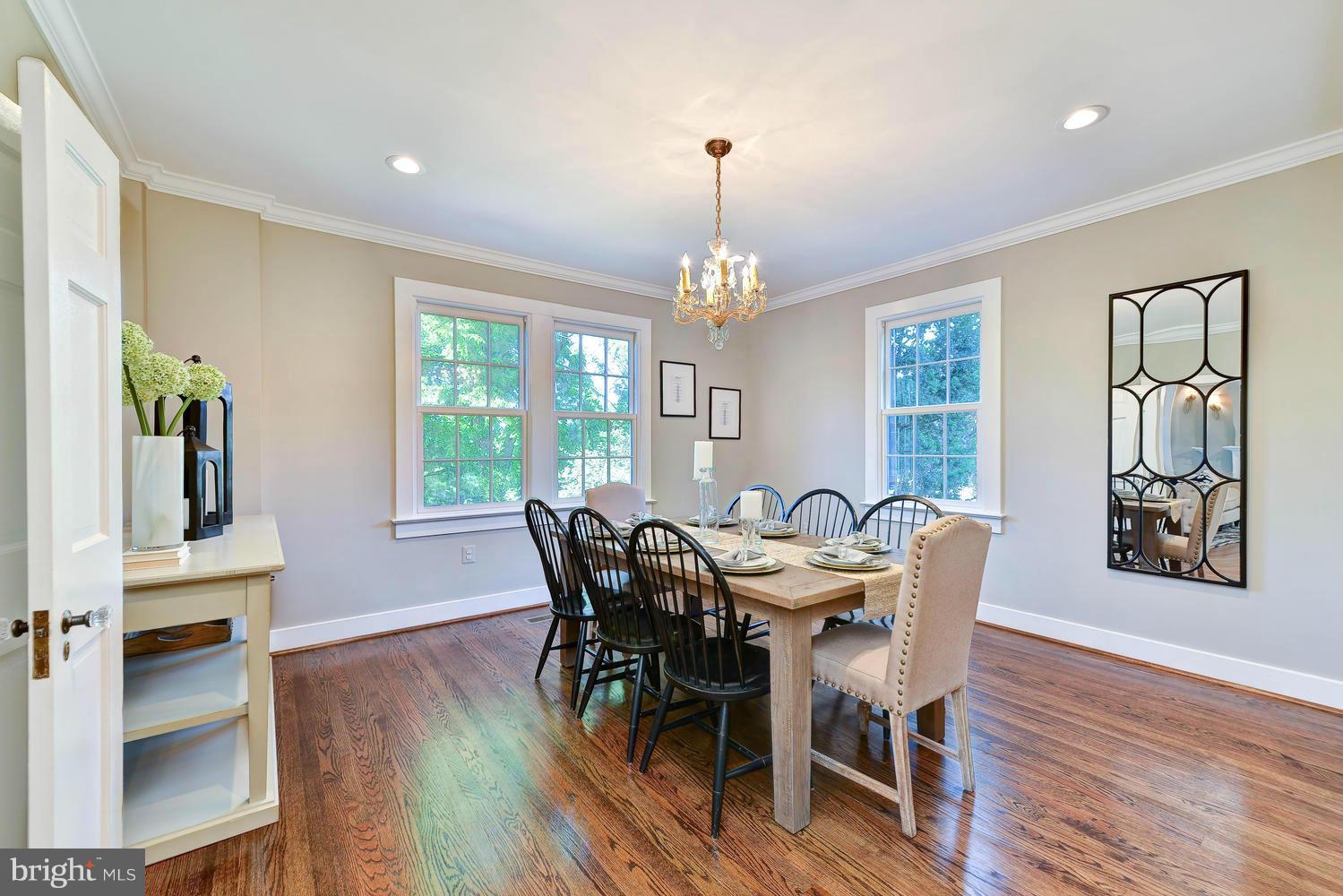 ROSEMONT - Residential