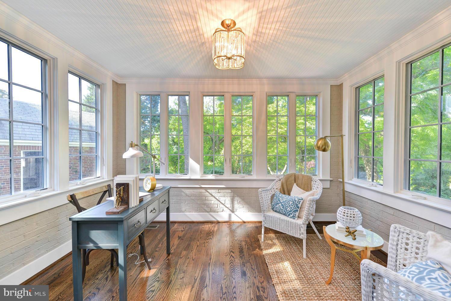 ROSEMONT - Residential