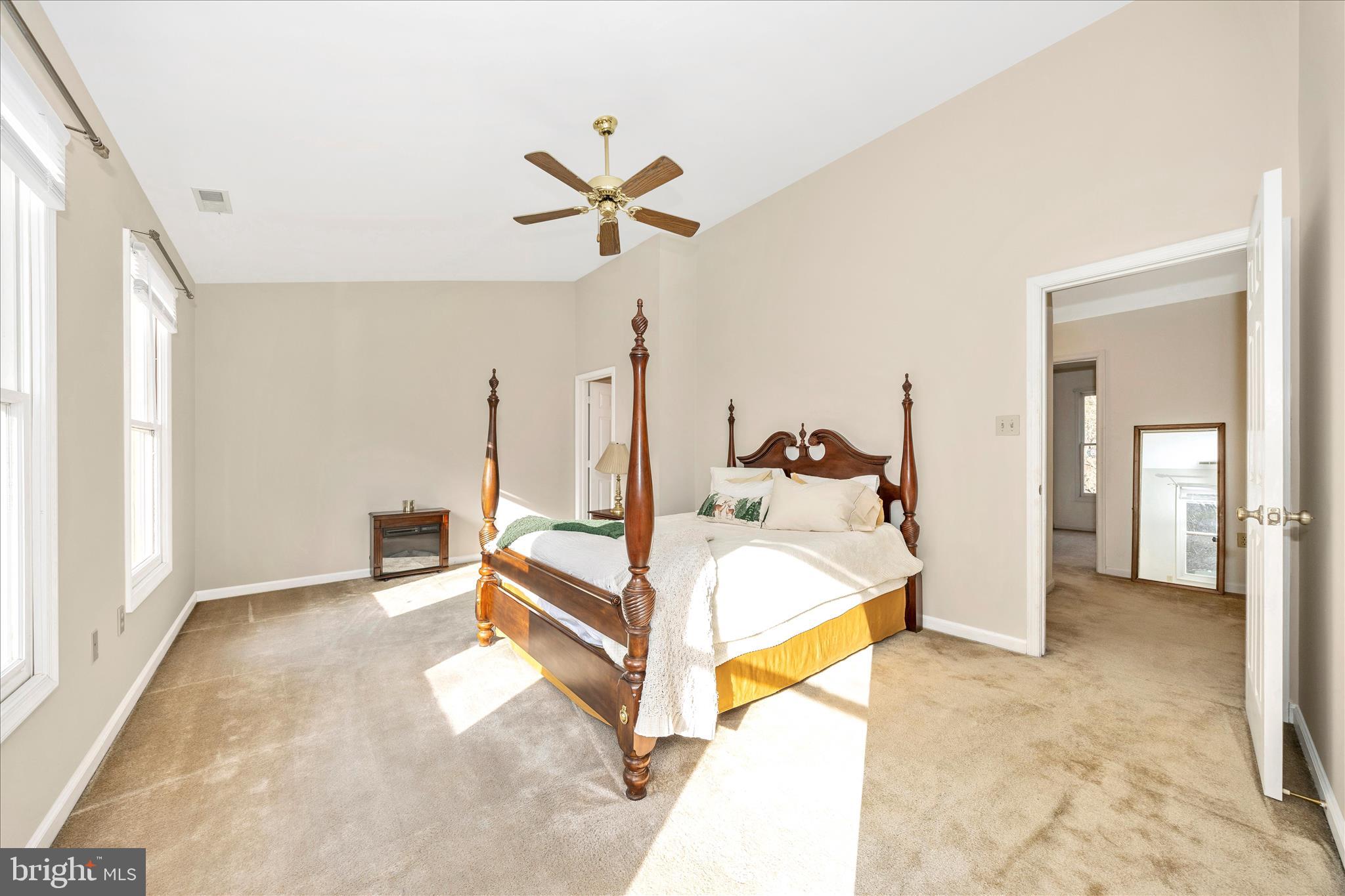 THE MEADOWS - Residential