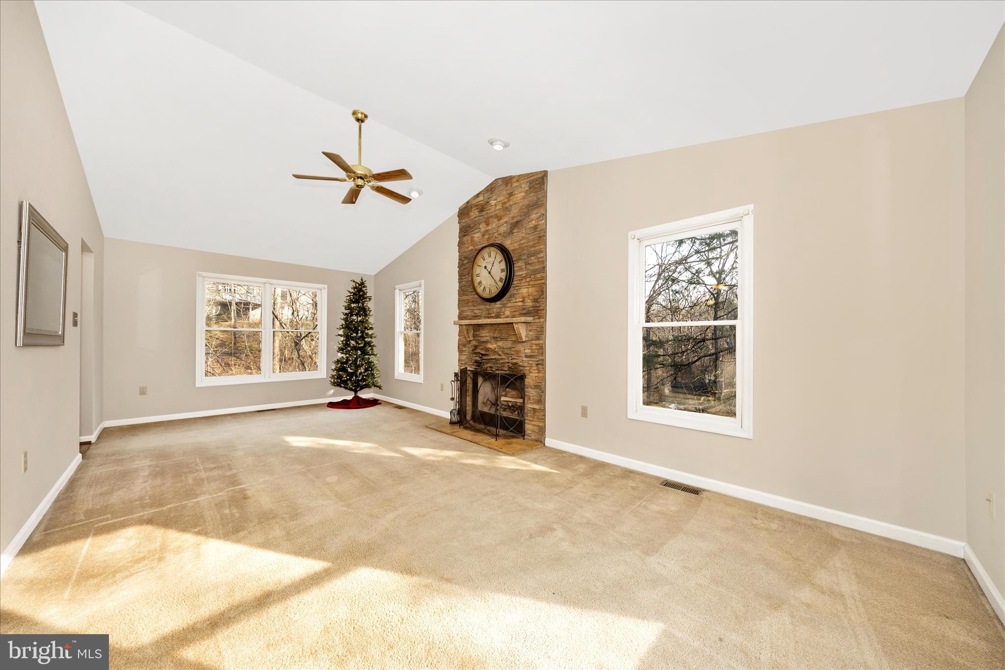 THE MEADOWS - Residential