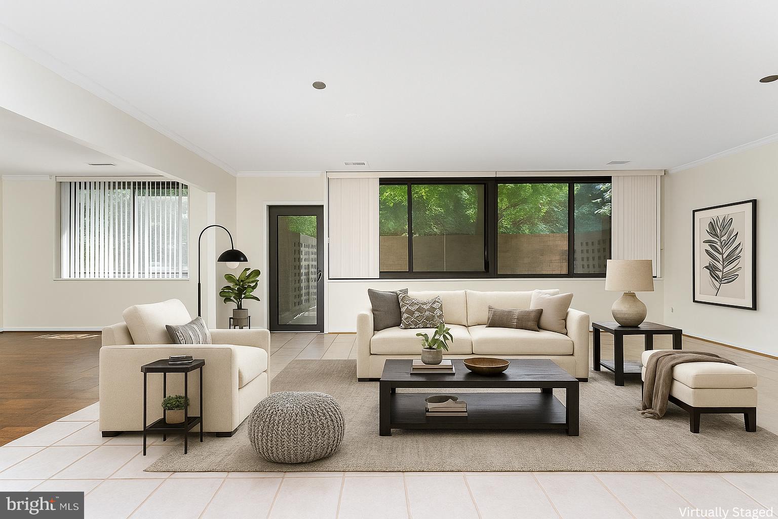 SKYLINE HOUSE - Residential Lease