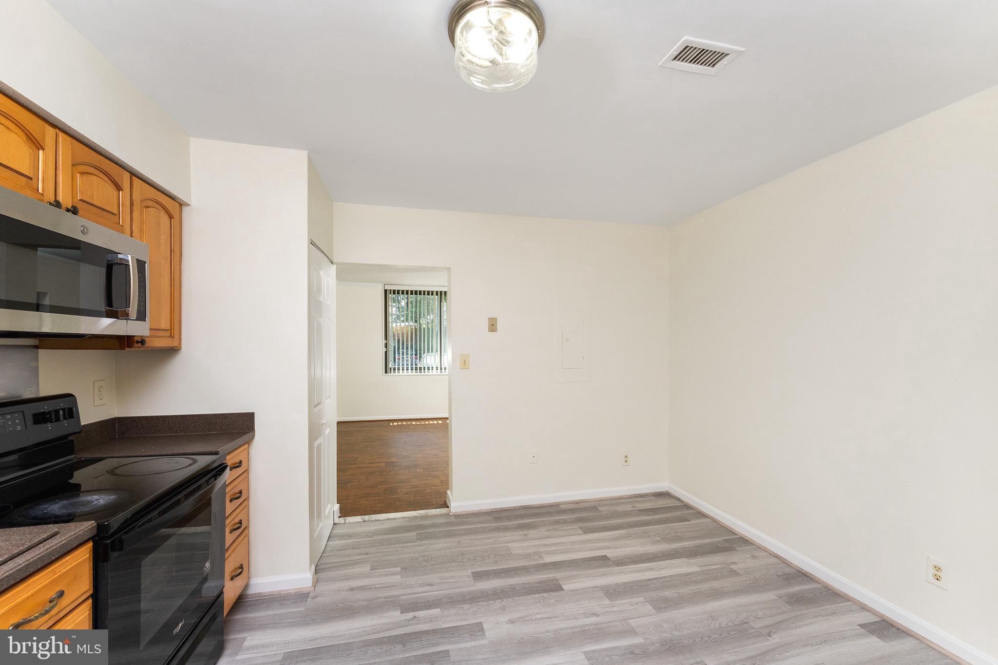 SKYLINE HOUSE - Residential Lease